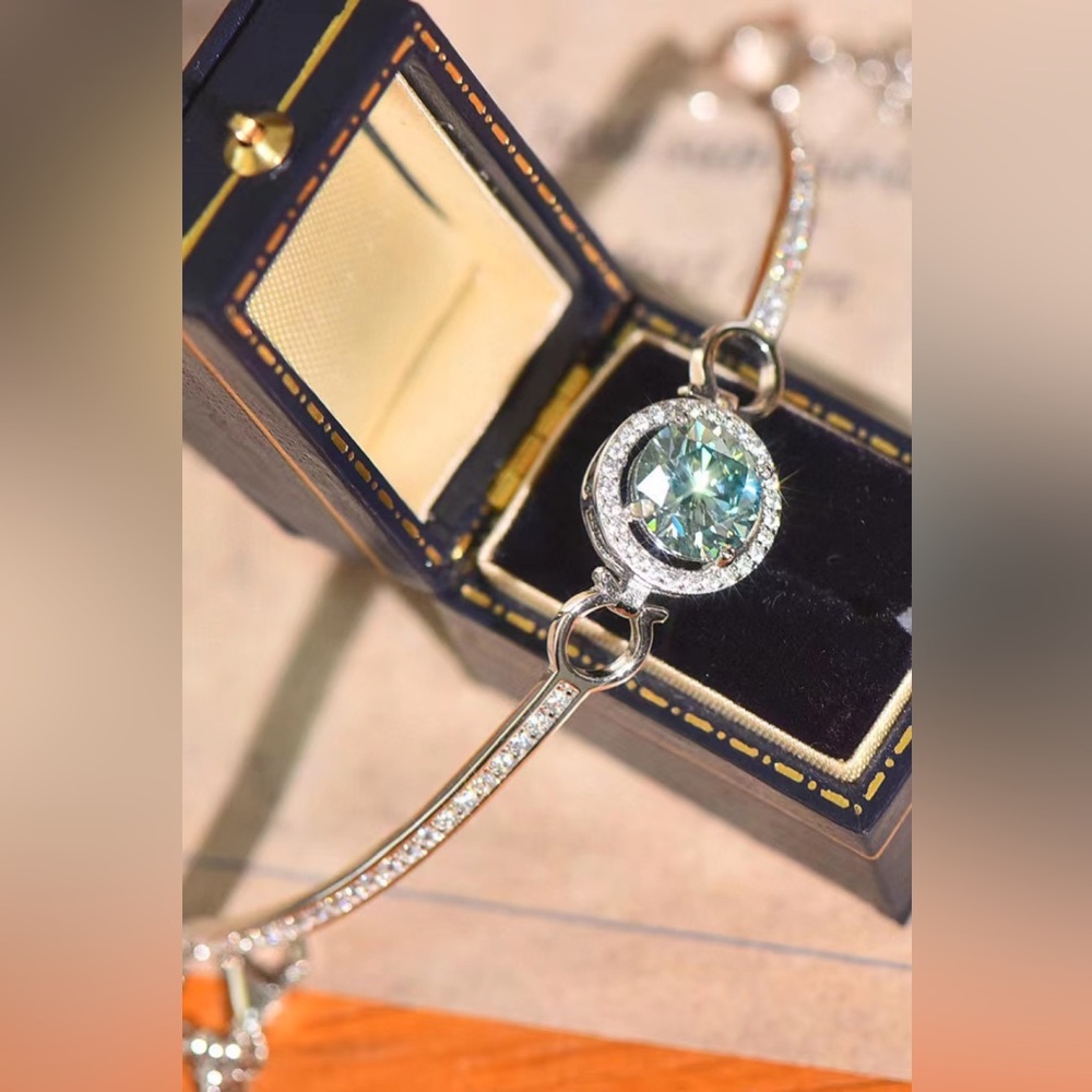 Women’s Blue Moissanite Diamond Sterling Silver Vintage Retro Classy Bracelet